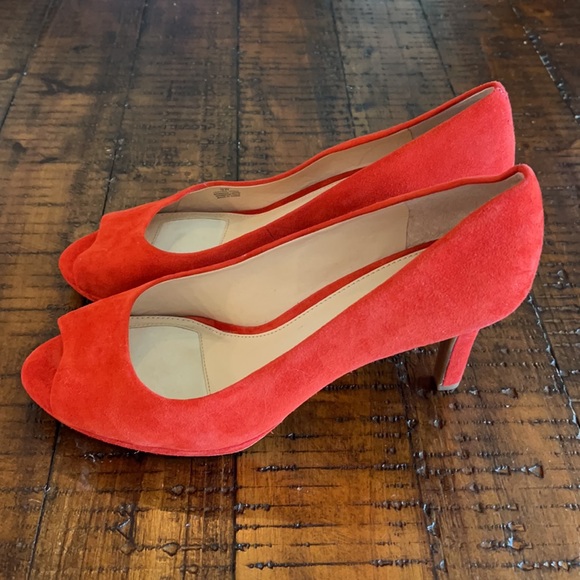 Alex Marie Red Suede Heels 9W - Picture 3 of 6